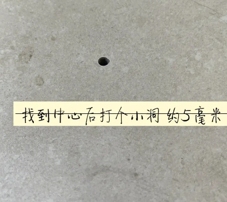 池州瓷砖空鼓维修公司专业解答在瓷砖铺贴过程中，如果砂料搅拌不均匀，将会带来以下问题